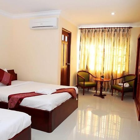 Mittapheap Hotel กำปอต ภายนอก รูปภาพ