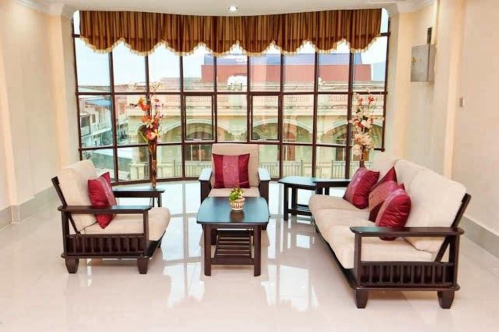 Mittapheap Hotel กำปอต ห้อง รูปภาพ